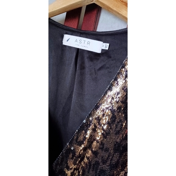 ASTR The Label | Selene Leopard Sequin Dress - Gold/Black - Picture 10 of 16